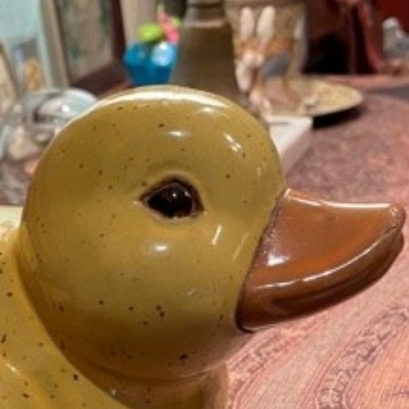 Glazed Pottery Yellow Duck Bookend - Picture 6 of 9